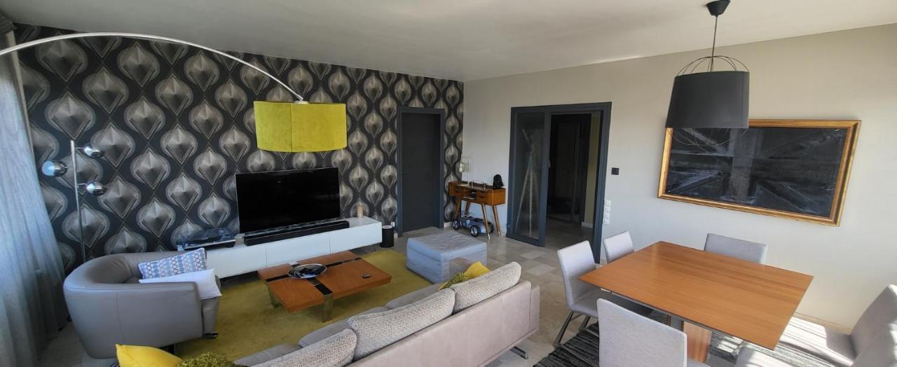 Appartement Lumineux De 90 M2 Situe En Centre Ville Annecy Ngoại thất bức ảnh